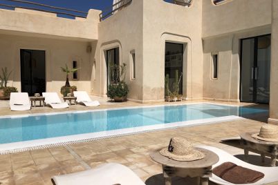 Villa-a-louer-au-Maroc-avec-services-inclus.jpg